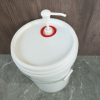 Détergent Liquide Commercial en Gros de 5 Gallons – Formule Écologique pour Vêtements et Usage Industriel – Vente en Gros Fabricant