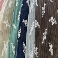 Robe drapée légère en tissu plissé froissé avec broderie florale, style OEM ODM, pour femme, idéale pour les vacances, Abaya du Moyen-Orient
