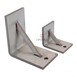 Murs extérieurs en pierre robustes sur mesure fixés avec de grands supports d'angle soudés en acier inoxydable - Product Image 1