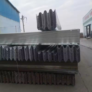 Ex-factory Price External W-beam Safety Guardrail Q235 Steel Engineering Grade Hot-<b>dip</b> Galvanized High-Intensity Traffic - Product Image 3