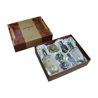 Boîte rigide avec couvercle et base en carton gris, dorure à chaud, pelliculage mat, emballage cosmétique et soins de la peau avec insert