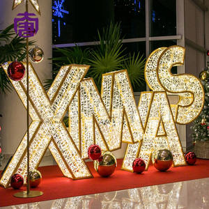 Adorno luminoso navideño con marco metálico LED 2D comercial para exteriores, decoración con forma de letras para calles, centros comerciales y paisajes festivos. - Product Image 3
