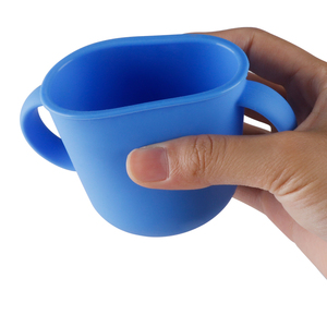 Tasse à boire pour bébé en silicone colorée, certifiée sans BPA, à double anse, de qualité alimentaire, incassable, la moins chère - Product Image 4