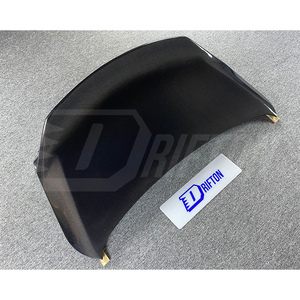 Envío Rápido FedEx |   Tapa de Maletero Trasero de Fibra de Carbono Estilo HighKick para Infiniti Q60, Tejido Twill 3K, Acabado Brillante con Protección UV - Product Image 6