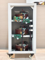 Régulateur de tension automatique triphasé 10 kVA à commande servo AC TNS pour moteur, stabilisateur 380 V