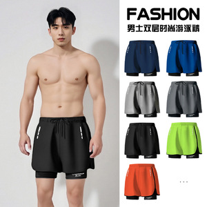 Pantalones cortos de entrenamiento de secado rápido para hombre con forro interior de tela tejida para correr, nadar, playa y uso casual. - Product Image 3