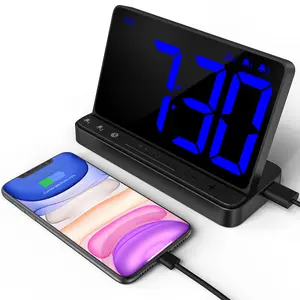 Regalo de 2020 artículo esclarecedor relojes de alarma con cargador de teléfono USB electrónica inteligente de reloj