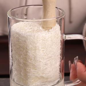 Cepillos de limpieza multifuncionales naturales al por mayor con mango de madera, cepillo de lufa para tazas, herramienta colgante para lavar platos - Product Image 4