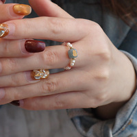 Böhmischer Reisperlen-Süßwasserperlen-Ring mit Goldüberzug für Damen - Hochzeits-/Jahrestagsgeschenk