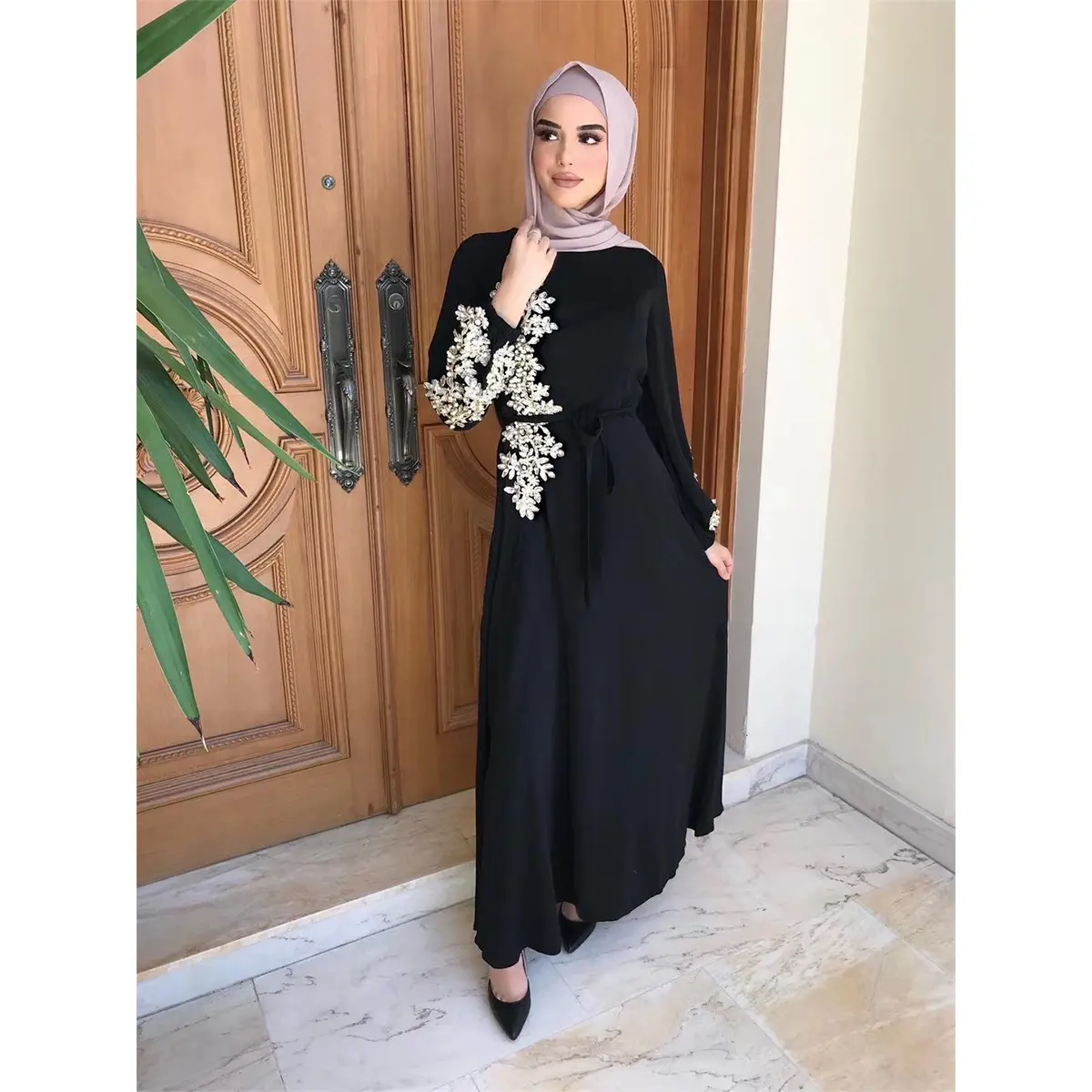 2023 yeni arap kadın moda dantel dantel boncuklu müslüman elbise