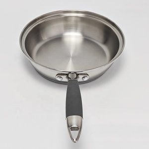 Sartén gourmet sin agua sin grasa <span class=keywords><strong>acero</strong></span> inoxidable quirúrgico 304 utensilios de cocina sartén de borde enrollado ancho para cocinar <span class=keywords><strong>en</strong></span> la cocina - Product Image 3