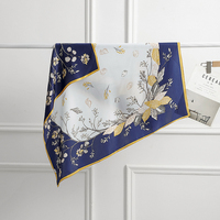 Prix de gros Foulard en soie Impression personnalisée Lady 90*90cm Grand carré Satin Foulard en soie Hijab Châle Foulard en soie Grand
