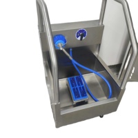 Laveuse de chaussures industrielle compacte, nettoyeur manuel de semelles et de tiges avec boîtier en acier inoxydable pour le contrôle de l'hygiène en usine