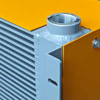 Refroidisseur d'huile en aluminium brasé robuste AH2431T 73KG pour unité de pressage à chaud continu multicouche certifiée ISO