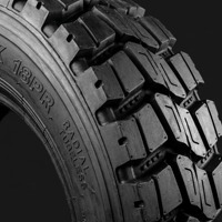 Ban Truk Radial Sailmax Brand 9.00R20-16PR dengan Pola Tapak Blok Dalam untuk Kendaraan Pertambangan dan Konstruksi Berat