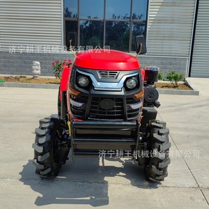 รถแทรกเตอร์อเนกประสงค์ขับเคลื่อน 4 ล้อ สีแดง สำหรับใช้งานทางการเกษตร - Product Image 1