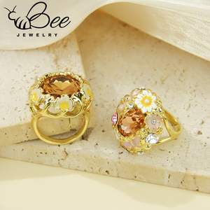 Anillos de Dedo Elegantes de Lujo Retro Coloridos Esmaltados con Cristales Grandes Chapados en Oro de 14k para Mujer - Product Image 6