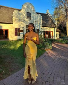 Robe de Soirée Chic 2025 Halter sans Manches Sexy Dentelle Gainante Robe de Soirée Été Élégante Robe de Cocktail Moulante pour Femmes - Product Image 3