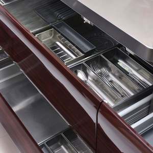 Armoires de cuisine modernes simples de haute qualité, design global personnalisé, peinture au four 304, acier inoxydable, y compris l'évier - Product Image 4