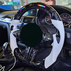 Pièces automobiles en gros, volant en fibre de carbone forgée, kit LED, volant, volant PC pour <span class=keywords><strong>BMW</strong></span> F20 - Product Image 3