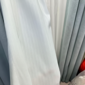 ผ้าม่านกันแสงคุณภาพสูงและม่านฉนวนกันความร้อนสำหรับโรงแรมรวมถึงผ้าม่านลายเวนิสผ้าม่านลูกฟูกแบบพับได้ - Product Image 1