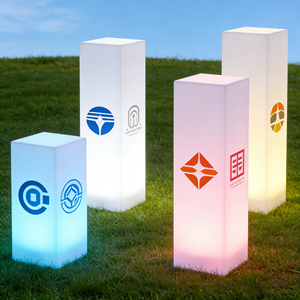 Lampu Kubus LED Modern Plastik Portabel Isi Ulang dengan Remote Control Tahan Air IP65 16-Warna Mini Personal untuk Hotel Luar Ruangan - Product Image 4