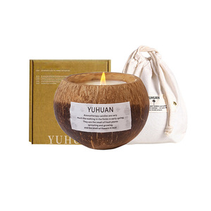 Coconut Shell Scented Candle 300g Handmade Floral Fragrance Holiday Gift Minimalist Style - Product Image 3