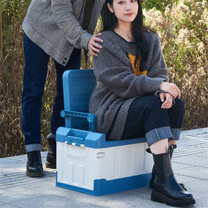 Cadeira de plástico grande de plástico empilhável para acampamento, caixa de plástico grande de 60L, deformável, com tampa e alça, ideal para armazenamento - Product Image 5