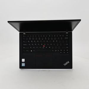 Ordinateur portable professionnel ultra-fin reconditionné Lenovo ThinkPad X390 13,3 pouces, Intel Core i5 8e génération, 8 Go de RAM, 256 Go SSD - Product Image 3
