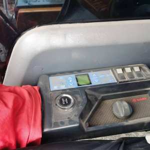 Vente flash : Excavatrice sur chenilles d'occasion SANY SY215C, hydraulique, capacité de la benne de 1,1 m, 21 tonnes, excavatrice sur chenilles d'occasion - Product Image 5