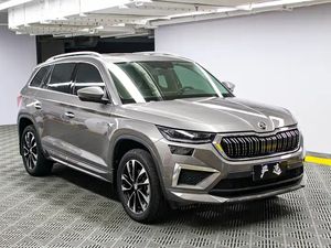 Premium 2022 <span class=keywords><strong>Skoda</strong></span> <span class=keywords><strong>Kodiaq</strong></span> TSI330 2WD 186HP 5 plazas SUV Edición de lujo - Product Image 3