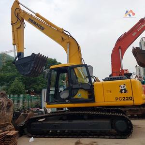 Excavadora Usada Komatsu PC220-6 de 22 Toneladas, de Buena Calidad, Modelo Popular Japonés, en Buen Estado, Disponible en Stock - Product Image 1