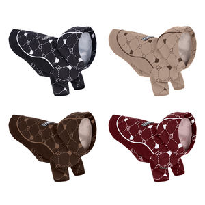 ملابس الكلاب الفاخرة ذات العلامة التجارية حسب الطلب 2024 للبيع بالجملة ملابس حيوانات أليفة مطبوع عليها معطف مطر مقاوم للماء للكلاب - Product Image 1