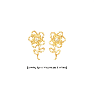 Orecchini a Perno con Fiore, Placcati in Oro 18K, Perla Finta Bianca Rotonda con Incastonatura a Castone, Gioielli Romantici da Donna per Uso Quotidiano - Product Image 1