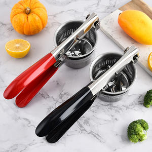 Écrase-pommes en acier inoxydable, presse-ail en acier inoxydable, accessoires de cuisine en acier inoxydable, cadeau de la Saint-Valentin, gadgets de cuisine - Product Image 4