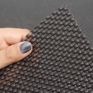 Tapis de coffre de voiture en mousse PVC antidérapant personnalisable 150*50cm avec caractéristiques personnalisables - Product Image 3