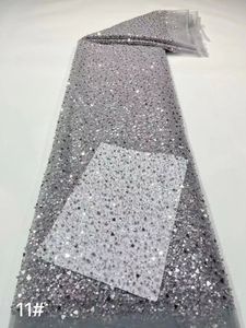 Tessuto in Pizzo con Perline e Paillettes, Tessuto in Pizzo Francese con Perline - Product Image 3