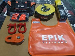 QSF 13000 पाउंड ट्रक ऑफ-रोड वाहन इलेक्ट्रिक विनच 12 वी वाहन ने स्वयं बचाव बचाव और बचाव कर्षण छोटे क्रेन - Product Image 5