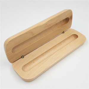 Juego de Bolígrafos de Madera Clara con Logotipo Personalizado, Regalos de Lujo, Bolígrafo de Bambú con Detalles Dorados MB y Caja de Madera - Product Image 5