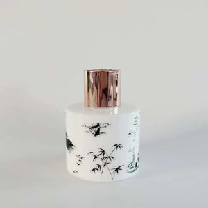 Botella difusora de cañas aromáticas gran oferta <span class=keywords><strong>Aramis</strong></span> decorar <span class=keywords><strong>perfume</strong></span> de cerámica estampado en oro contenedor de aromaterapia de porcelana blanca - Product Image 6