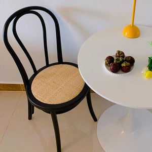 Sedia JINS in Legno Massello Stile Nordico Retrò con Seduta in Rattan per Caffè, Ristorante e Casa - Product Image 4