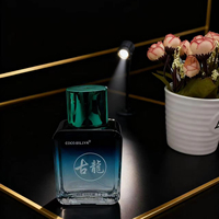 Vente en gros en usine de Cologne pour hommes populaires avec une ambiance sophistiquée et terreuse. Parfum de thé de dragon de jade. Parfum longue durée.