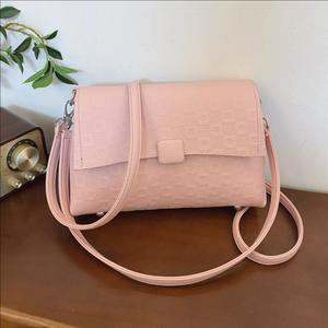 Le nouveau sac sous les bras pour femmes à la mode 2025 est un sac à bandoulière simple tendance et rétro pour dames - Product Image 1
