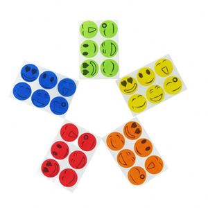 Parche Aromático Personalizado de Alta Calidad, Parche Decorativo Coreano para Uso Diario, Etiqueta Adhesiva Personalizada con Perfume - Product Image 1