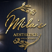 Panneau publicitaire extérieur 3D en acrylique résistant aux intempéries, matériau solide, découpe de précision, haute visibilité, logo de marque pour vitrine