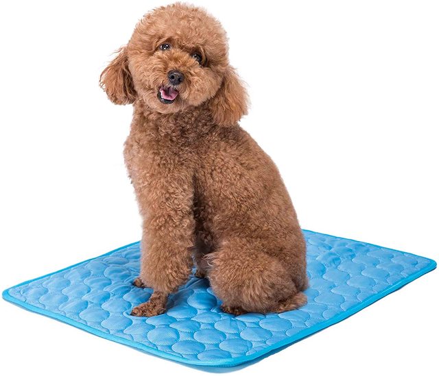 Summer Self Cooling Mat Dog Cat Waterproof Pet Sleeping Pad Pressure Activated Gel Puppy Pets Cooling Mat