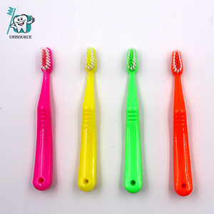 แปรงสีฟันเด็กหลากสีสัน ขนแปรงนุ่ม แปรงสีฟันแบบใช้มือสำหรับเด็ก JSM15015 - Product Image 3