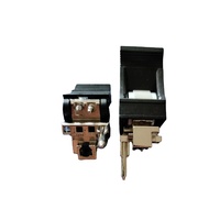 ZSTC C-BOX. . Poignée d'insertion/extraction type IEL, levier gris, bouton noir, 20817-690 20817-691