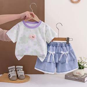 Conjunto de Ropa de Verano 2026 para Niñas, Estampado Floral <span class=keywords><strong>y</strong></span> de Corazones, Manga Corta, <span class=keywords><strong>Dos</strong></span> Piezas, Estilo Casual - Product Image 3