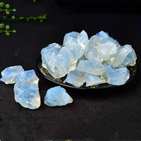 En gros Pierre brute d'Opale, Cristal de laine, Pierre de lune, pour aromathérapie, forme poisson de 2-3cm pour aménagement paysager de fond